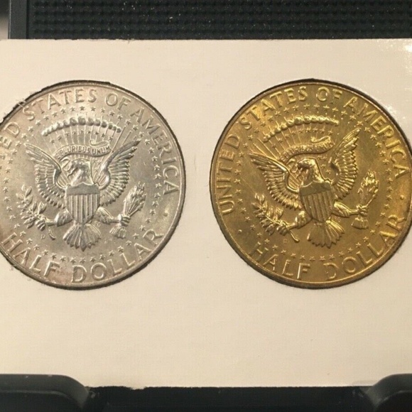 2 [Two] 1964 Kennedy Half Dollars In Snap Pack Beautiful Silver And Golden Tones - Picture 5 of 6